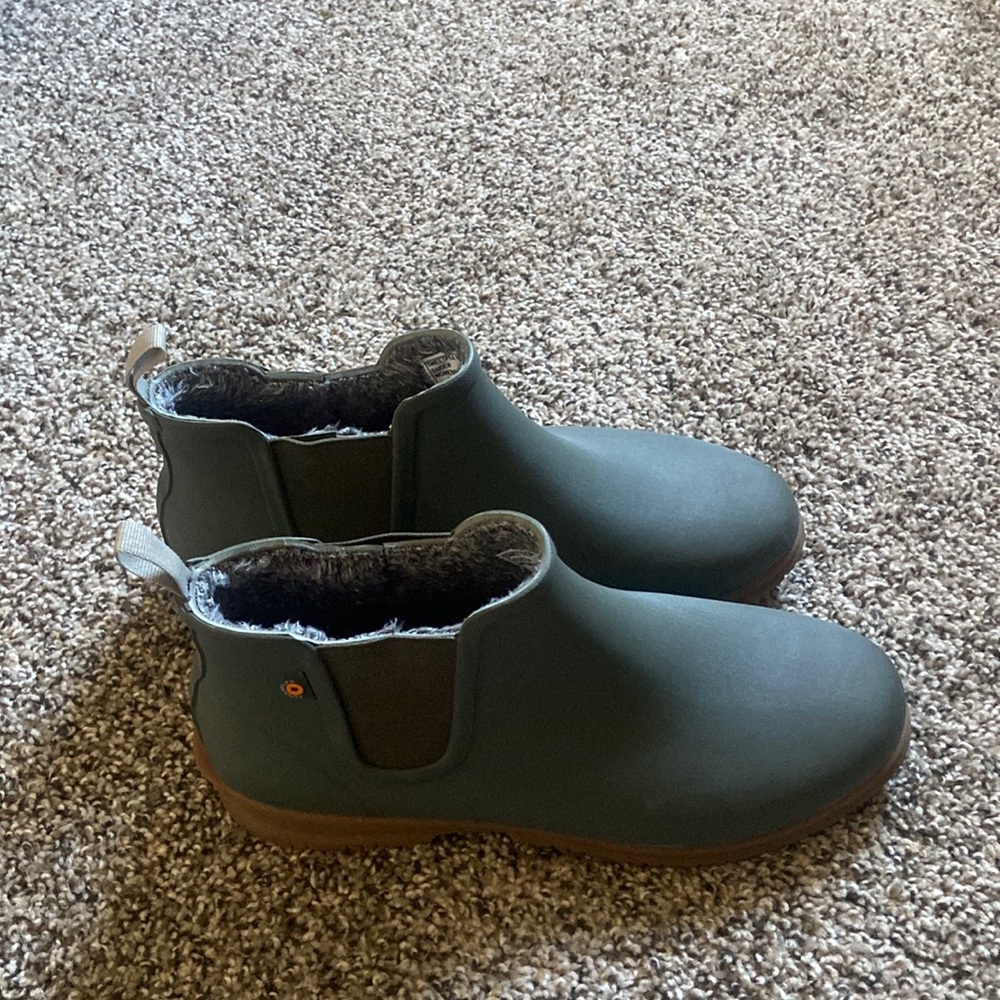 Womens BOG Waterproof Sweatpea Faux Fur Lining Boot